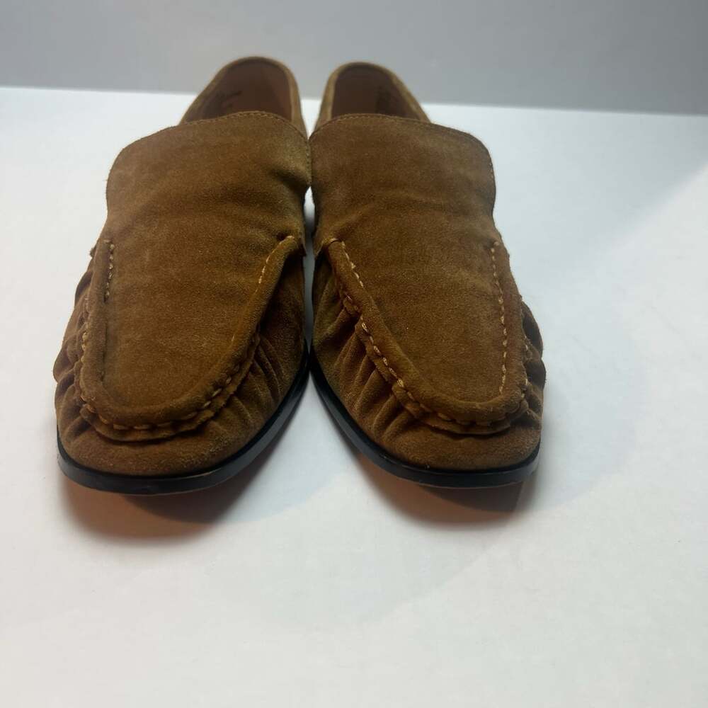 Classic Loafers In Suede For Women - Picture 2 of 7
